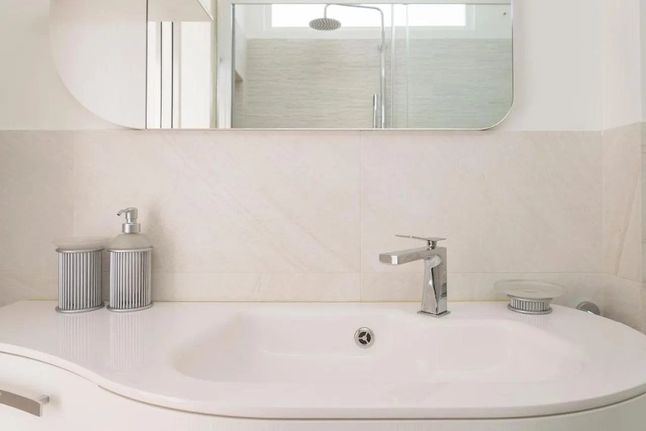 Milano Cosmopolitan Home Apartment