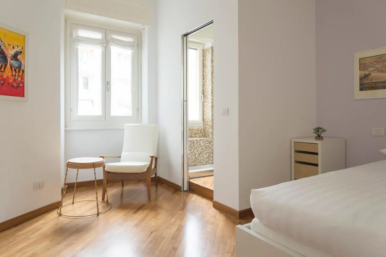 Apartment Milano Cosmopolitan Home Italy